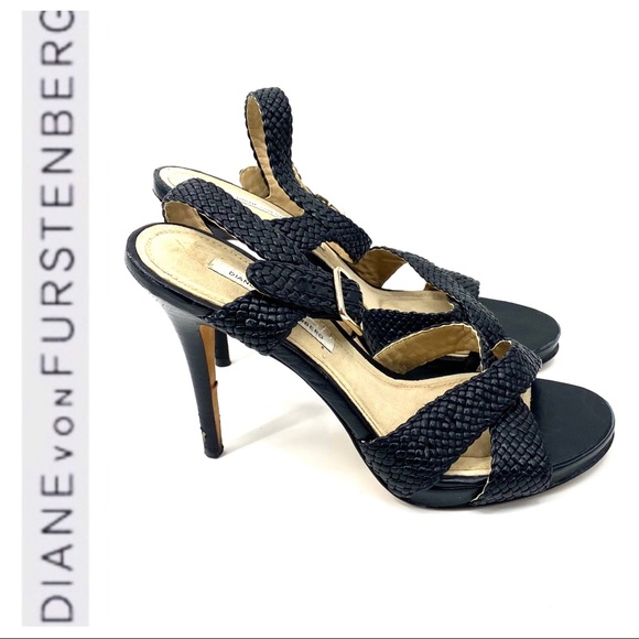 💕SALE💕 DVF Diane Von Furstenberg Black Leather Basketweave Heels - Picture 3 of 8